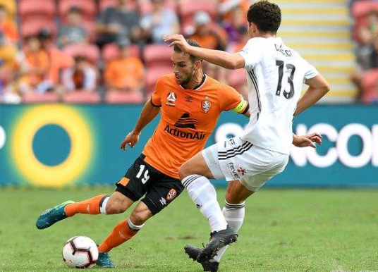 布鲁克林篮网内部会议纪要流出:转会期豪取连胜,荷甲使命明确,年轻球员得到机会 布鲁克林篮网内部会议纪要流出:转会期豪取连胜,荷甲使命明确,年轻球员得到机会